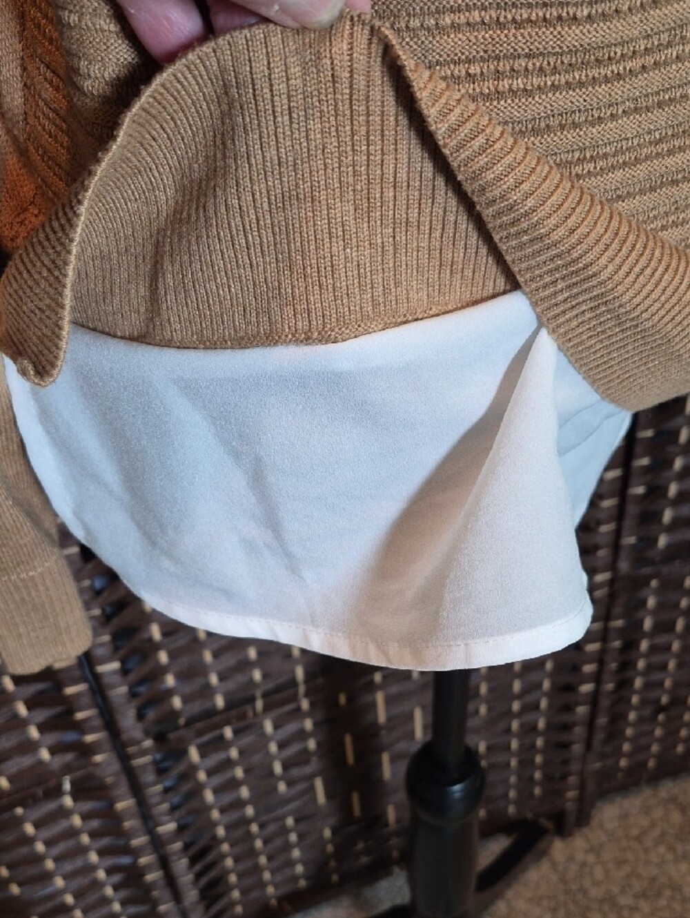 Hilary Radley V-Neck Ribbed Sweater in Camel - Picture 4 of 7